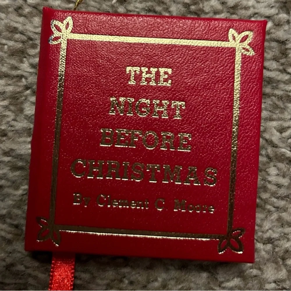FOUR KURT ALDER RED MINI RED BOOKS. ORNAMENTS 1977
LIKE NEW - Picture 4 of 7